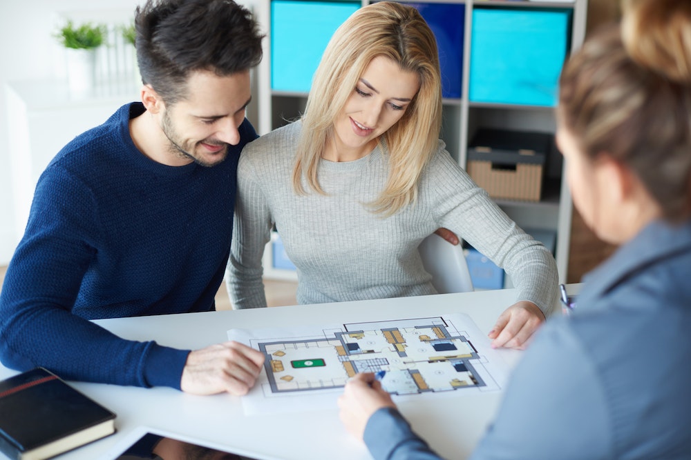 Devenir mandataire immobilier : un parcours professionnel attrayant et enrichissant