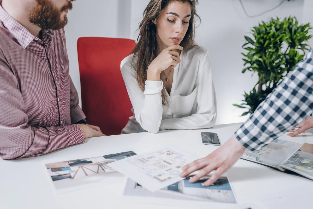 Vendre avec une agence immobilière : la clé d'une transaction réussie